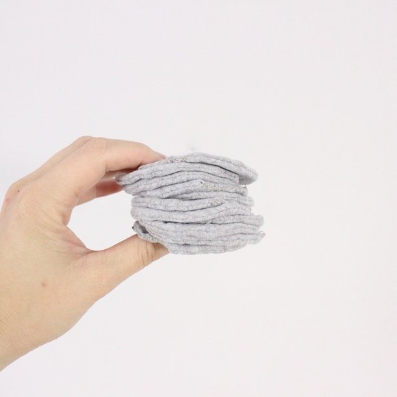 *Handmade Reusable Circle Makeup Remover Pads - Picture 2 of 2